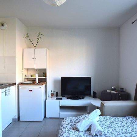 Studio Gare St Roch 1Er Etage - Air Rental مونبيلييه المظهر الخارجي الصورة